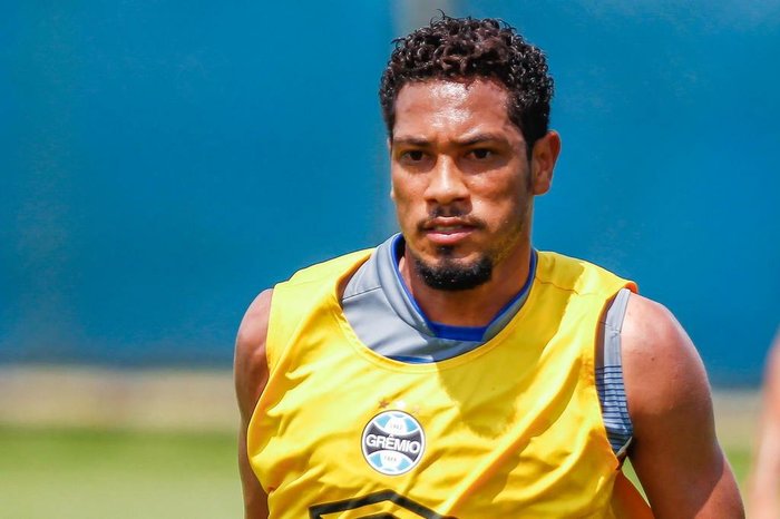 LUCAS UEBEL / Gremio.net