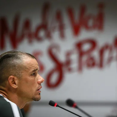 PORTO ALEGRE, RS, BRASIL, 19/02/2018 - Coletiva do Inter que ocorreu na tarde desta segunda feira. Na foto: Dalessandro. (FOTOGRAFO: LAURO ALVES / AGENCIA RBS)