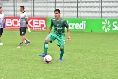 Juventude faz treino antes de enfrentar o São José-PoA.