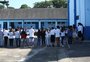 Escola de Cachoeirinha faz ato em memória de aluna morta em briga com colega
