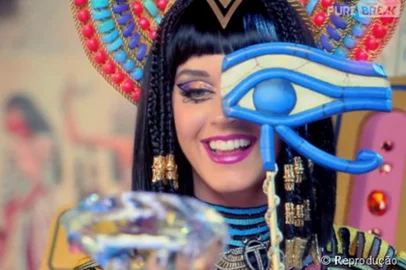 Dark horse
