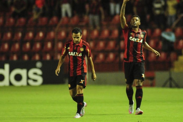 Sport aceita parcelamento por André, mas exige prazo menor