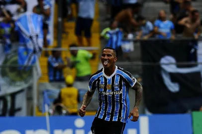  PORTO ALEGRE, RS, BRASIL, 18.03.2018. Inter e Grêmio disputam Gre-Nal 414 no estádio Arena e válido pela semifinal do Campeonato Gaúcho 2018. (MATEUS BRUXEL/AGÊNCIA RBS)