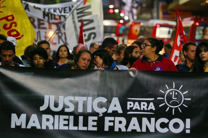 Ato em mem&oacute;ria de Marielle Franco &eacute; realizado em Porto Alegre | GZH