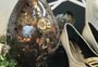Ovo de Páscoa fashion à venda por R$ 299; veja fotos