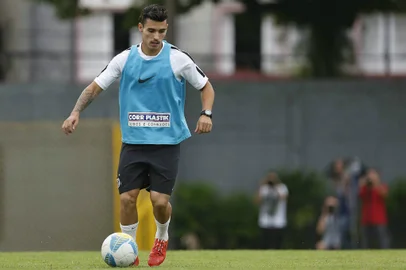 zol - zeca - lateral-esquerdo - santos