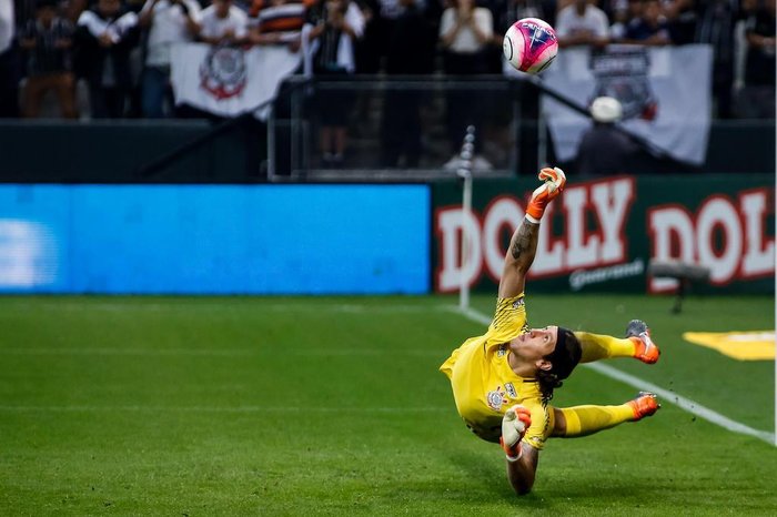 Herói em mais uma classificação, Cássio vive ano com mais pênaltis  defendidos pelo Corinthians - Gazeta Esportiva