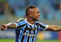 Everton se aproxima de Barcos na lista de artilheiros da Arena