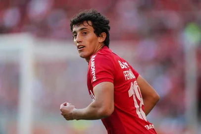 PORTO ALEGRE, RS, BRASIL ¿ 20-07-2014 ¿ Brasileirão. Jogo entre Inter e Flamengo no Estádio Beira Rio. Na foto, o jogador Martín Luque (FOTO: FÉLIX ZUCCO/AGÊNCIA RBS)