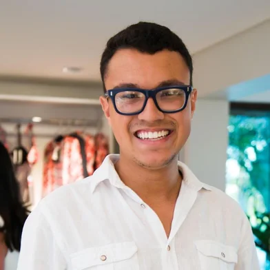  ATLÂNTIDA, 15-01-2018.  Pedro Toigo.  Lançamento da coleção Pictura de moda praia, parceria de Mareblu com estampas Andréa Graiz. (FOTO ANDRÉA GRAIZ/ AGÊNCIA RBS).
