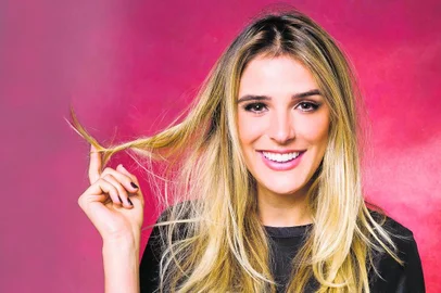 Após licença maternidade, Rafa Brites faz parte do time do Vídeo Show