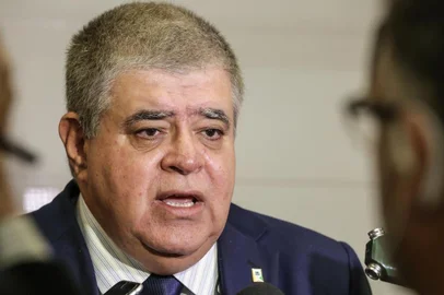  FLORIANOPOLIS, SC, BRASIL, 29/03/2018 - Ministro-chefe da Secretaria de Governo da Presidencia, Carlos Marun, veio a Florianopolis ofcializar a liberacao de R$ 100 mi para pagamento de divida da Uniao com o Estado de SC na Saude.Foto:  Ministro-chefe da Secretaria de Governo da Presidencia, Carlos MarunLocal: FlorianÃ³polisIndexador: Betina HumeresFonte: DiÃ¡rio Catarinense