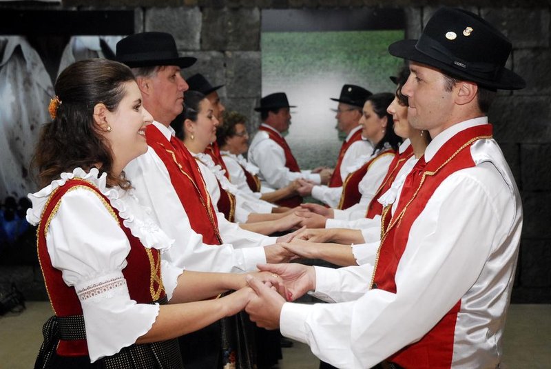 Forqueta lança o Ponto da Cultura. Na foto, apresentação do Grupo de Danças Folclóricas Famiglia Trentina.