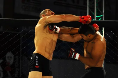  CAXIAS DO SUL, RS, BRASIL, 12/05/201813º JVT Championchip, no ginásio do Vascão. Competição de luta nos estilos Muay thai, MMA. Vale-tudo. (Lucas Amorelli/Agência RBS)Indexador: Porthus Junior