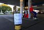 Começa a faltar gasolina nos postos de Porto Alegre