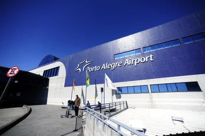 PORTO ALEGRE, RS, BRASIL - 24/05/2018 - Ambiental no aeroporto Salgado Filho. (Ronaldo Bernardi/Agência RBS)