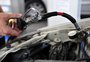 Tarifaço do gás natural preocupa de indústrias a motoristas que usam GNV