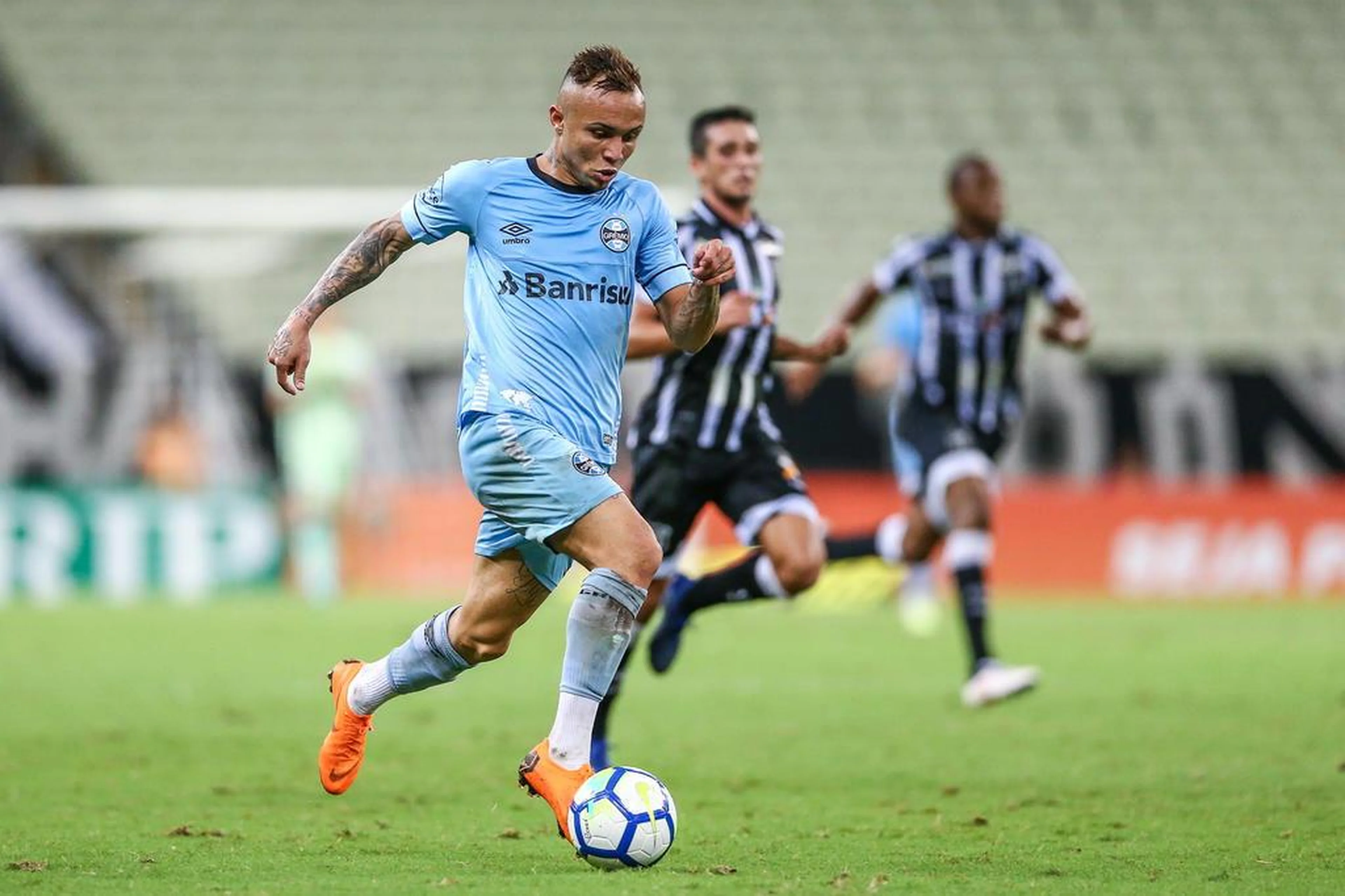 LUCAS UEBEL/Grêmio / Divulgação