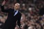  Real Madrids French coach Zinedine Zidane gestures during the UEFA Champions League group H football match Real Madrid CF vs Borussia Dortmund at the Santiago Bernabeu stadium in Madrid on December 6, 2017. / AFP PHOTO / Editoria: SPOLocal: MadridIndexador: JAVIER SORIANOSecao: soccerFonte: AFPFotógrafo: STF