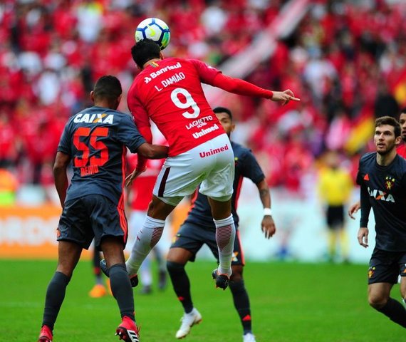 PORTO ALEGRE, RS, BRASIL, 02/06/2018 - Inter recebe o Sport no estÃ¡dio Beira-Rio pela nona rodada do BrasileirÃ£o. (FOTOGRAFO: FÃLIX ZUCCO / AGENCIA RBS)