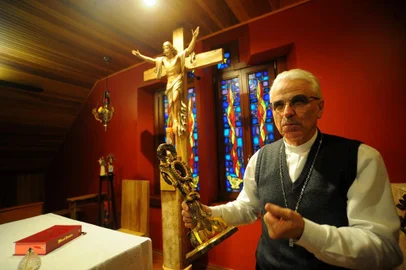  CAXIAS DO SUL, RS, BRASIL 01/06/2018Dom Alessandro Ruffinoni apresenta carta ao Vaticano por chegar aos 75 anos, data em que abrirá mão do posto de bispo. (Felipe Nyland/Agência RBS)
