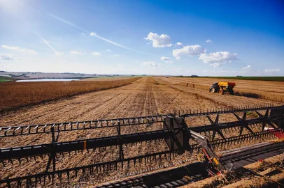  Cruz Alta, RS, BRASIL, 05/04/2018 : Campo e Lavoura - Colheita da Soja - Região Norte. (Omar Freitas/Agência RBS)Indexador: Omar Freitas
