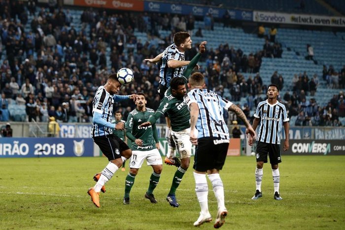 Cacalo: as mentiras de que o Grêmio não tem Mundial e de que time
