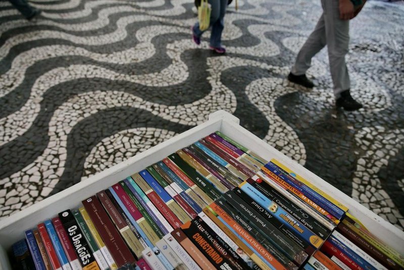  PORTO ALEGRE,RS,BRASIL- 07-11-2014 - 60º Feira do Livro de Porto Alegre, na praça da Alfândega, centro da capital gaúcha.(FOTO:RICARDO DUARTE/AGÊNCIA RBS)