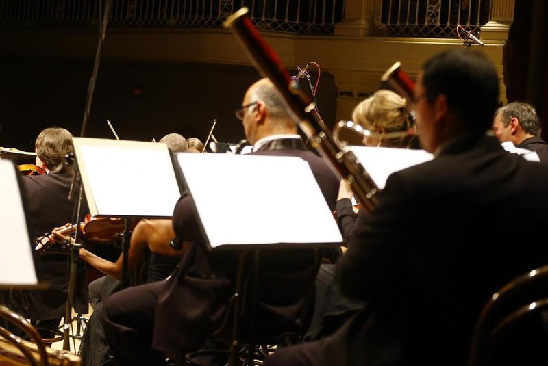  PORTO ALEGRE, RS, BRASIL, 15/04/2013, 21h: primeiro concerto da temporada 2013 da Orquestra de Câmara Theatro São Pedro, em Porto Alegre (FOTO FÉLIX ZUCCO/AGÊNCIA RBS).