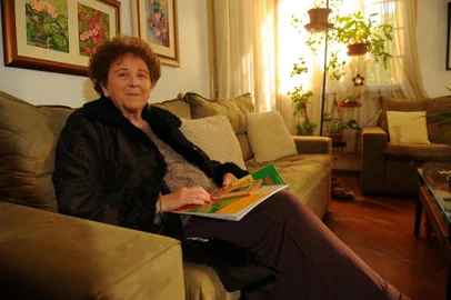  CAXIAS DO SUL, RS, BRASIL 07/06/2018Escritora Lourdes Curra lança um novo livro sobre um guerreiro Xavante, (Felipe Nyland/Agência RBS)