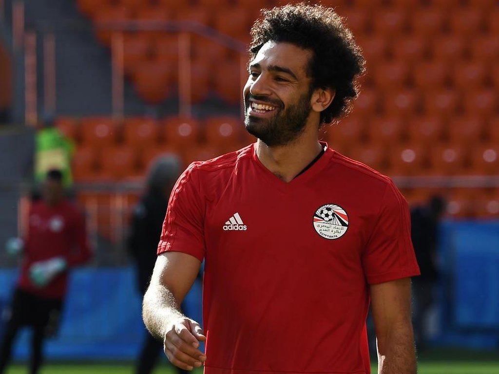 ❗OFICIAL, Salah prolongou o seu - Planeta Futebol Mz