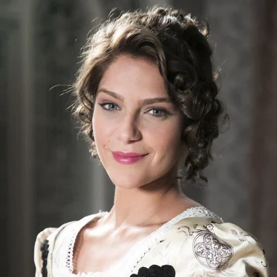orgulho e paixão, Charlotte Williamson (Isabella Santoni) 