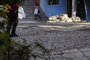  CAXIAS DO SUL, RS, BRASIL, 14/06/2018 -  Calçadas não foram consertadas após obras na rua Dr. Montaury esquina com 20 de setembro, nos dois lados da rua. (Marcelo Casagrande/Agência RBS)
