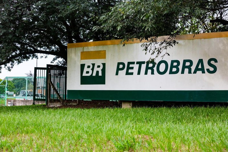  CANOAS, RS, BRASIL, 03/05/2018 : Petrobras vai vender controle da Refinaria Alberto Pasqualini (Refap) de Canoas  (Omar Freitas/Agência RBS)Indexador: Omar Freitas