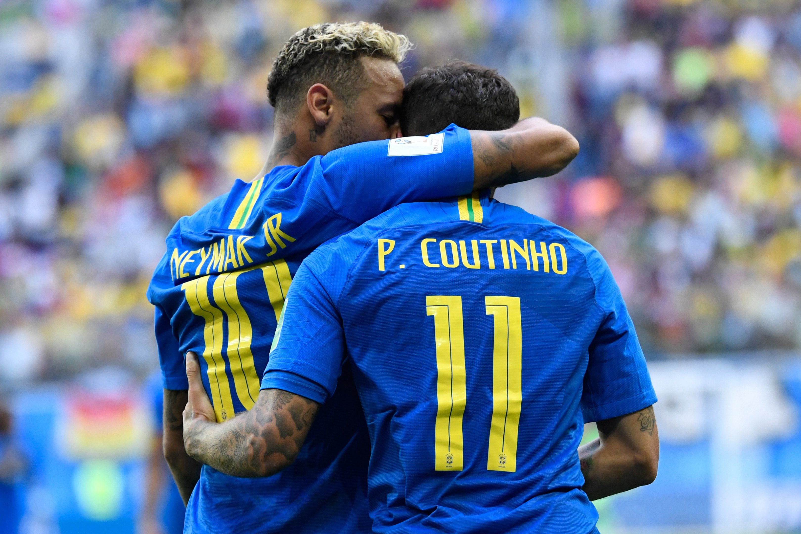 Porque o Brasil usa camisa azul?