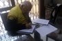 Morador de Jaguarão, Eurides Rodrigues Filho, 77 anos, voltou a estudar depois de perder a esposa, em setembro de 2017. 