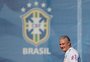 Brasil faz treino leve e tem ensaio para encarar a retranca da Sérvia