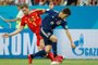 Belgiums defender Jan Vertonghen (L) vies with Japans forward Genki Haraguchi during the Russia 2018 World Cup round of 16 football match between Belgium and Japan at the Rostov Arena in Rostov-On-Don on July 2, 2018. / AFP PHOTO / Odd ANDERSEN / RESTRICTED TO EDITORIAL USE - NO MOBILE PUSH ALERTS/DOWNLOADS
