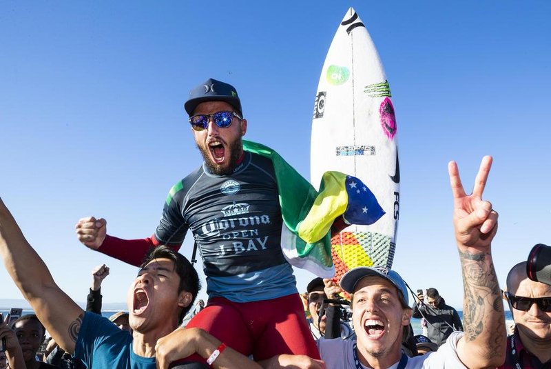 2018 Corona Open J-BayPHOTO: © WSL / Cestari SOCIAL : @wsl @kc80.  This image is provided by the Association of Surfing Professionals LLC (World Surf League) royalty-free  for editorial use only. No commercial rights are granted to the Images in any way. The Images are provided on an as is basis and no warranty is provided for use of a particular purpose. Rights to individuals within the Images are not provided. The copyright is owned by World Surf League. Sale or license of the Images is prohibited. ALL RIGHTS RESERVED.Editoria: EDILocal: Jeffreys BayIndexador: Kelly CestariSecao: EditorialFonte: www.worldsurfleague.comFotógrafo: Photographer