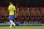  Brazils forward Neymar reacts to their defeat at the end of the Russia 2018 World Cup quarter-final football match between Brazil and Belgium at the Kazan Arena in Kazan on July 6, 2018. / AFP PHOTO / Manan VATSYAYANA / RESTRICTED TO EDITORIAL USE - NO MOBILE PUSH ALERTS/DOWNLOADSEditoria: SPOLocal: KazanIndexador: MANAN VATSYAYANASecao: soccerFonte: AFPFotógrafo: STF