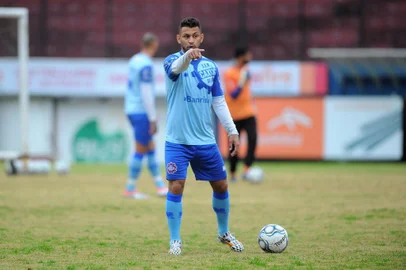  CAXIAS DO SUL, RS, BRASIL 28/06/2018SER Caxias treina no estádio Centenário antes de enfrentar o Treze de Campina Grande pelas Quartas de Final do Brasileirão série D 2018. Na foto: O atacante Eder. (Felipe Nyland/Agência RBS)