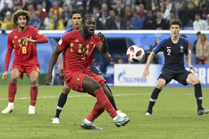 CHRISTOPHE SIMON / AFP