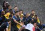 Temporal, peixinhos e palmas entre rivais: a festa no campo da final da Copa do Mundo