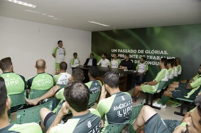 adilson batista