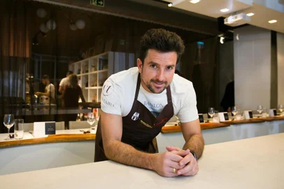  PORTO ALEGRE, RS, BRASIL, 25-07-2018.  Lucas Cinti. Jantar de abertura do Chef´s Table na Casa Cor 2018. (FOTO ANDRÉA GRAIZ/AGÊNCIA RBS)Indexador: Andrea Graiz