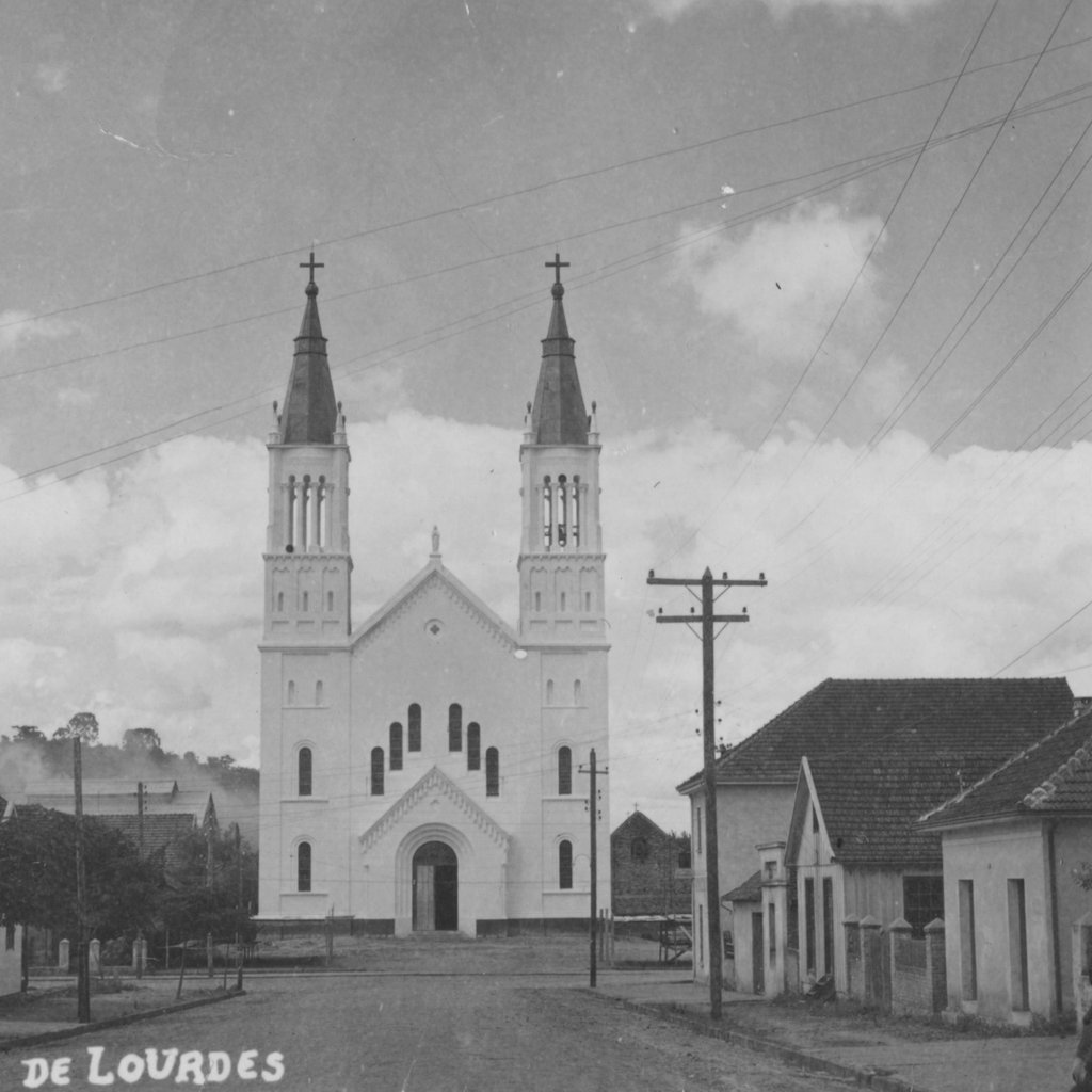 Memória: Paróquia de Lourdes rumo aos 80 anos | Pioneiro Memória: Paróquia de Lourdes rumo aos 80 anos | Pioneiro