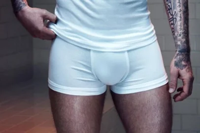 David Beckham posa de cueca para grife
