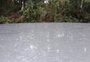 Vídeos mostram neve em Gramado e chuva congelada em São Francisco de Paula