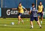 Com todo o grupo à disposição de Renato, Grêmio se reapresenta de olho no Flamengo