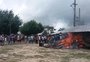 "Queimaram as barracas e tudo o que havia dentro", diz venezuelana após conflito em Roraima